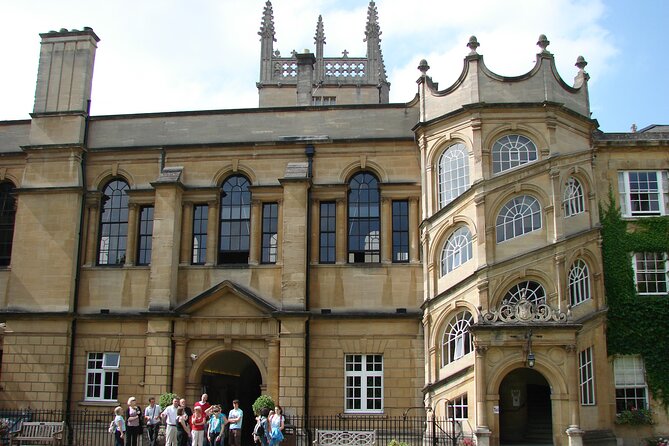 1.5-hour Oxford City and University Walking Tour - Why the short format works
