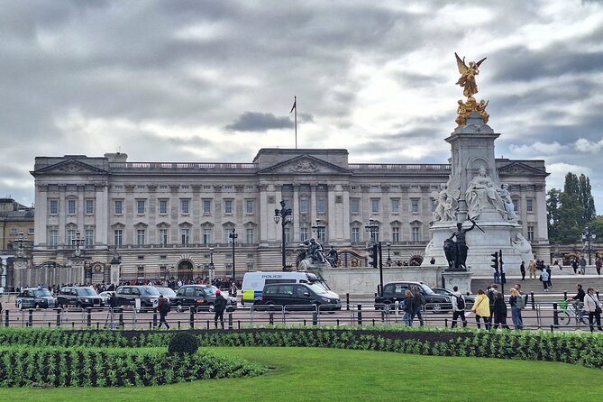 2 Hour Walking Tour from Buckingham Palace to Big Ben - Admiralty Arch and Horse Guards Parade