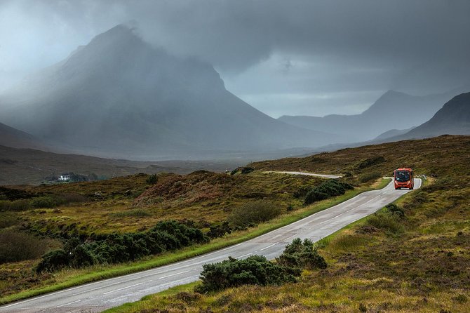 3-Day Isle of Skye Inverness Highlands and Glenfinnan Viaduct Tour from Edinburgh - Who should book this three-day Highland tour?