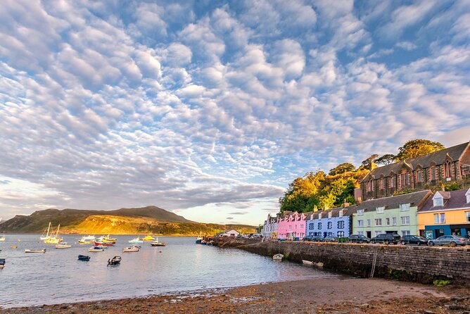 3 Day - Isle of Skye, Loch Ness & Glenfinnan Tour from Edinburgh - Day three: Eilean Donan, Loch Ness and Pitlochry
