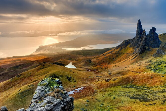 3 Day - Isle of Skye, Loch Ness & Glenfinnan Tour from Edinburgh - The small-group vehicle question