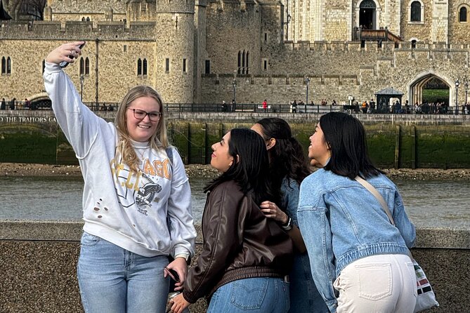 30 Major London Attractions Walking Tour With Photos - Big Ben and Westminster Bridge