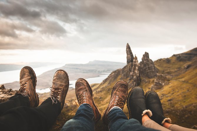 4-Day Isle of Skye and Highlands Small-Group Tour from Edinburgh - The coach, group size, and daily rhythm
