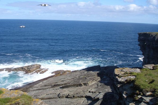 5-Day Orkney & Northern Coast Tour from Edinburgh Incl Admissions - Accommodation, luggage, and physical demands