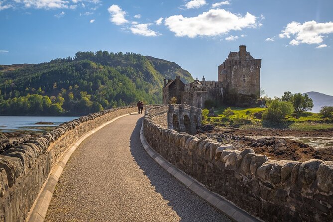 6 Day Outer Hebrides, Isle of Skye & optional 'Hogwarts Express' - Day four: Harris beaches and the crossing to Skye