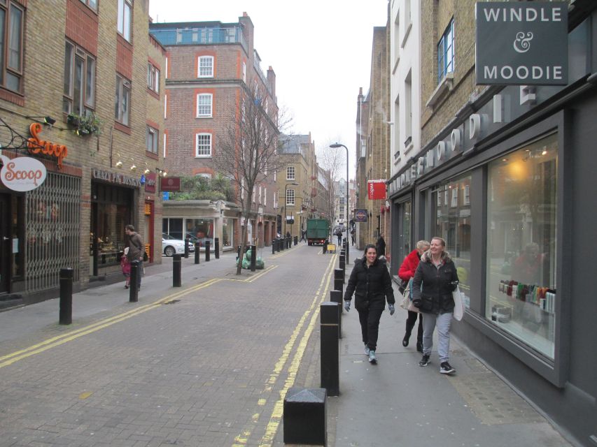 A Muggle's Guide to London: Harry Potter Walking Tour - Finding the real-world Diagon Alley