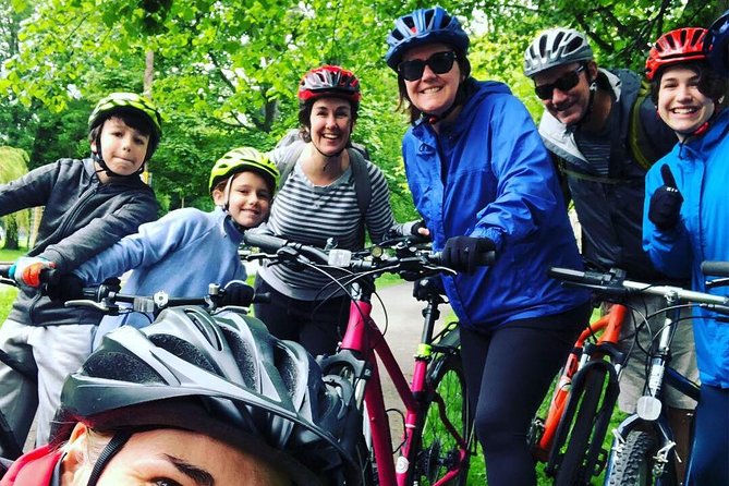 'A Wee Pedal's' Award-Winning Circular Cycle Tour of Edinburgh! - Starting at Bridgend Farmhouse and joining the Union Canal