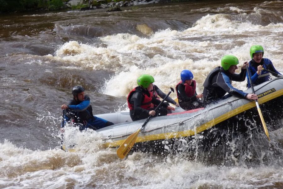 Aberfeldy: Rafting on the River Tay - On the Tay for about 1.5 hours