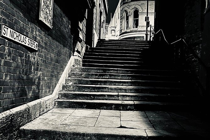 Air Raid Shelter + St. Nicholas Market Walking Tour - What the two-hour format really feels like