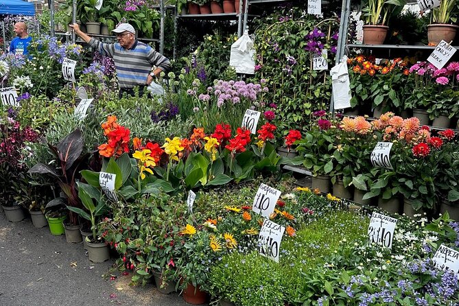 Authentic London Sunday Markets with a Londoner - Finishing at Old Spitalfields Market
