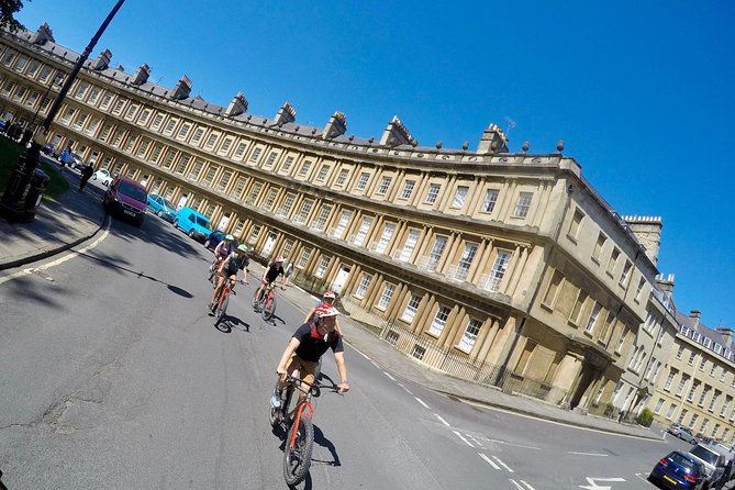 Bath 'City' Cycle Tour - Starting beside the canal at Broadway Court