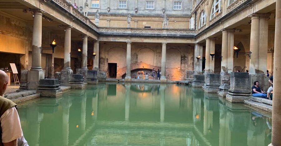 Bath: Guided City Walking Tour with Entry To The Roman Baths - Starting beside Bath Abbey and the Pump Room