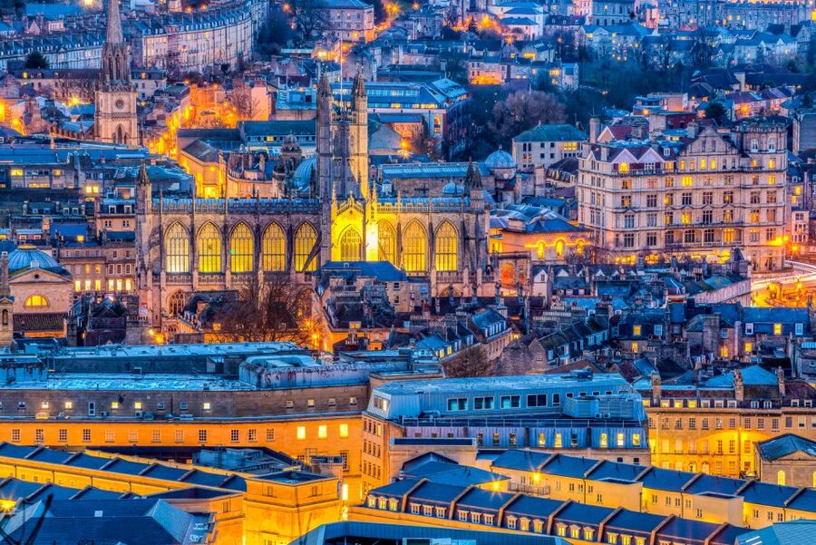 Bath: Guided Ghost Tour - Starting outside Bath Abbey
