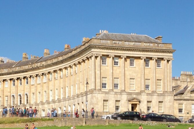 BATH: Private Walking Tour | Blue Badge Guide, 2h, £225 per group - The Circus explains Bath’s grand design