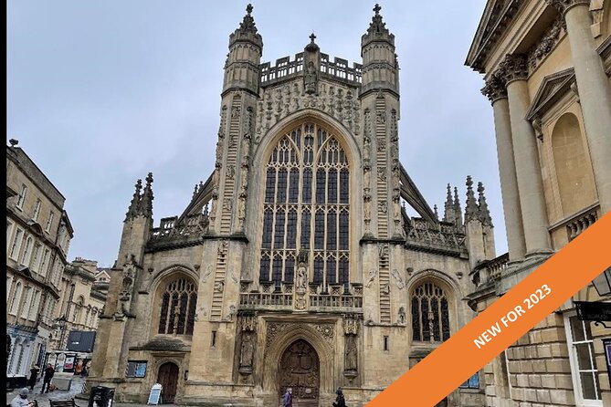 Bath Public Walking Tour including Bath Abbey - The meeting point in Abbey Churchyard