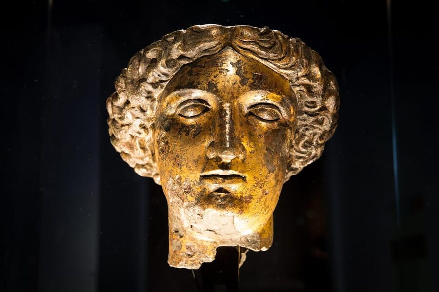 Bath: Roman Baths Entry Ticket with Audio Guide - Meet the Gorgon above the temple