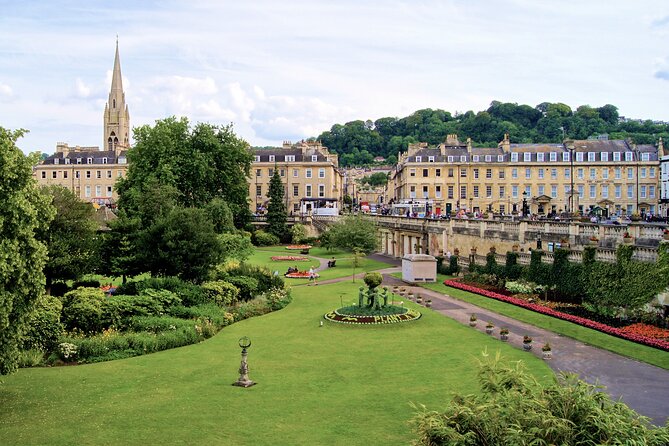 Bath Tootbus Hop-on Hop-off Sightseeing Bus Tour - Who will get the most from this tour?