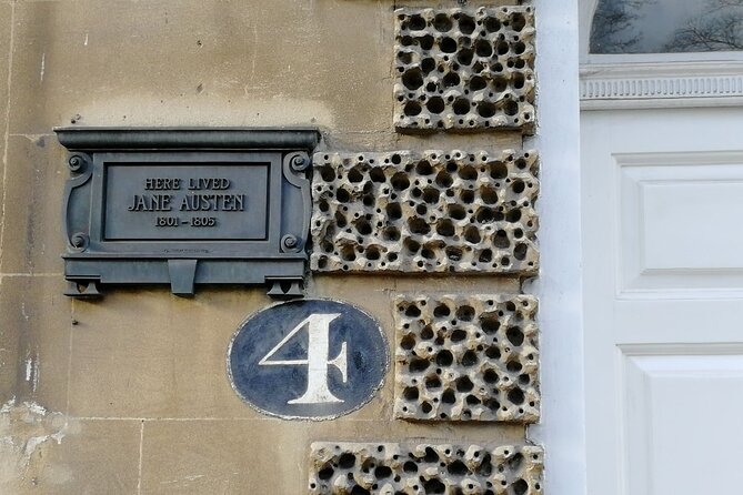 Bath Tour - 3 Hour Private Tour with Local Guide, £220 per group - What the three-hour schedule really covers