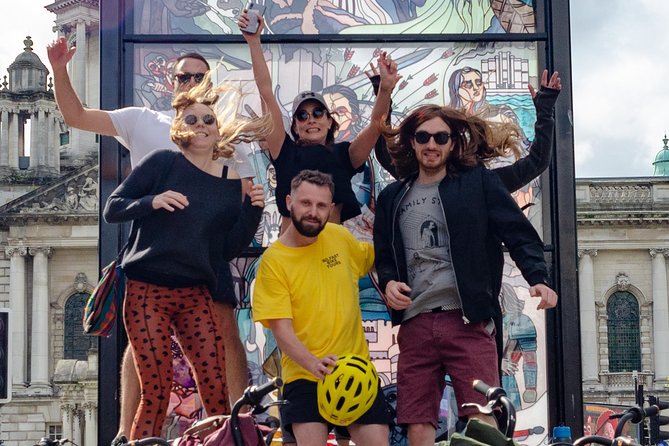 Belfast Bike Tours - Kelly’s Cellars and Belfast’s old center
