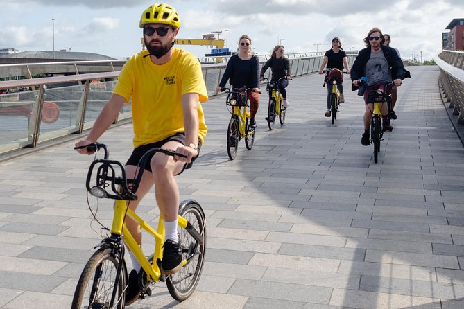 Belfast Bike Tours - City Hall and Queen’s University