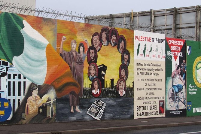Belfast Murals Taxi Tour - A private taxi is useful, but the timing is tight