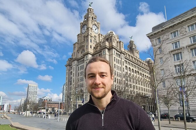 Bespoke Beatles Private Tour in Liverpool - Paul McCartney’s family home and early songwriting