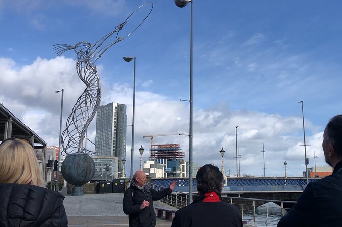 Best of Belfast Walking Tour - The Cathedral Quarter and the United Irishmen