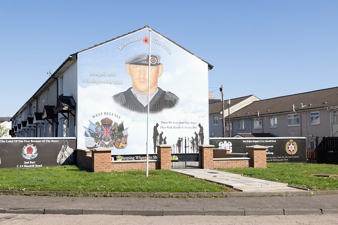 Black Taxi Tour and Crumlin Road Gaol tour Combo - Practical advice for a smoother visit