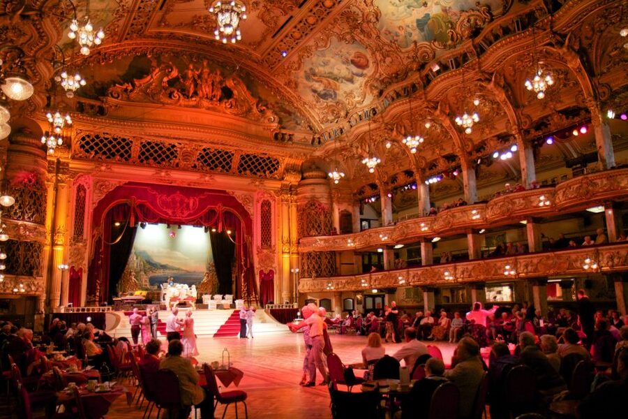 Blackpool: Blackpool Ballroom Entrance Ticket - Entering Blackpool Tower Ballroom