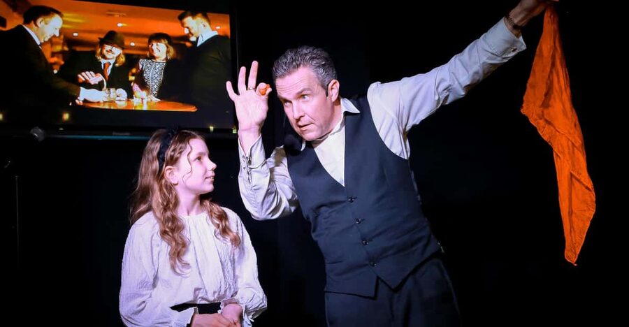 Blackpool: Family Magic Show with Award-Winning Magician - Meeting Russ Brown and settling in