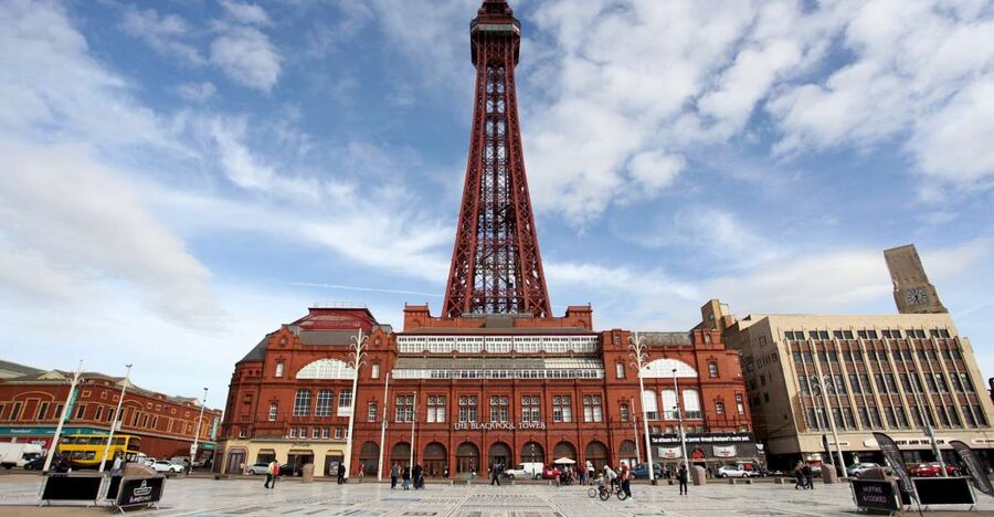 Blackpool: Tower Eye Entry Ticket - The SkyWalk tests your nerve