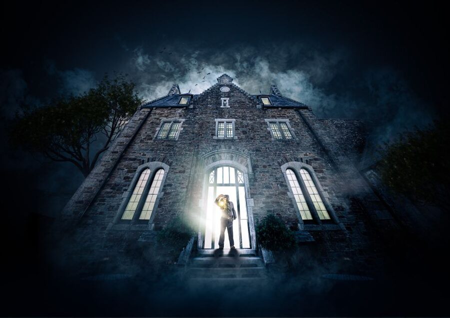 Bodmin: Bodmin Jail Entry Ticket & Dark Walk - Walking through the original Naval Wing
