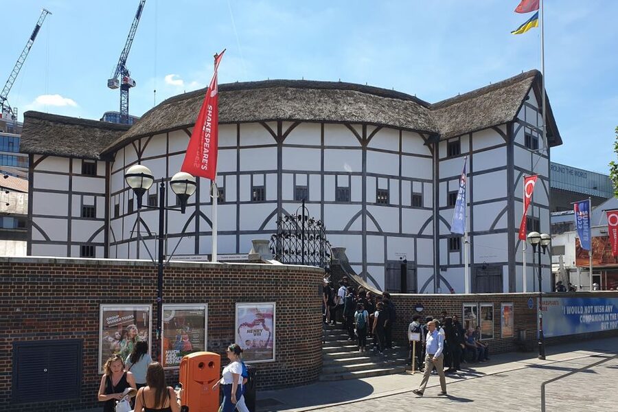 Booze, Brothels & the Bard: London's Bawdy Borough - Why Southwark earned its bawdy reputation