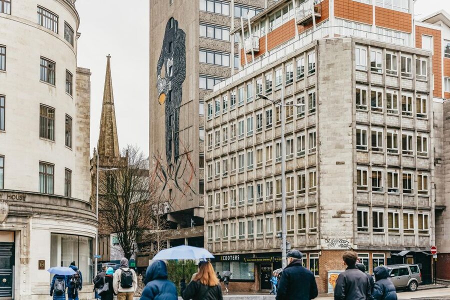 Bristol: Blackbeard to Banksy Guided Walking Tour - Centrespace and Nelson Street’s large-scale murals