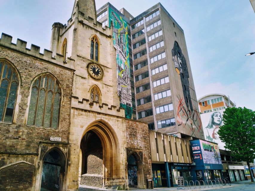 Bristol: Self-Guided Sightseeing Audio Tour - The docks finish the walk with food and water views