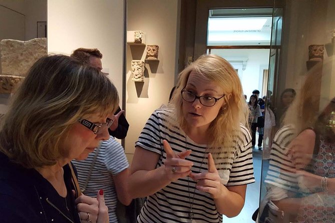 British Museum London Guided Tour Semi-Private 8ppl Max - Entering the British Museum on Great Russell Street