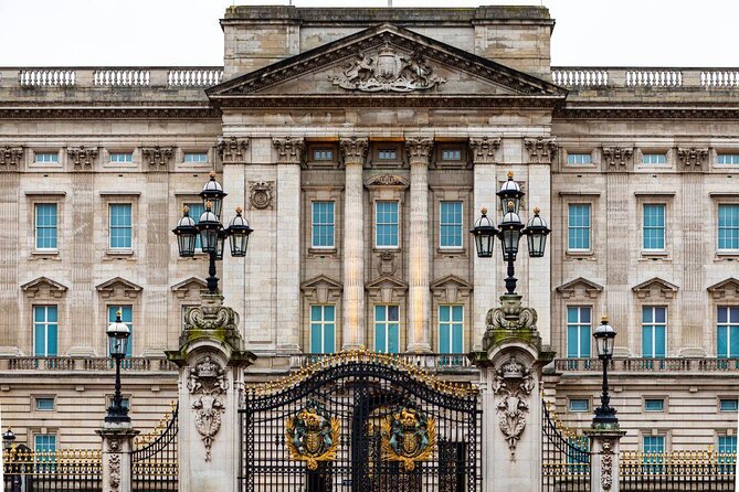 Buckingham Palace Entrance Ticket & Changing of the Guard Tour - Walking through St James’s Park