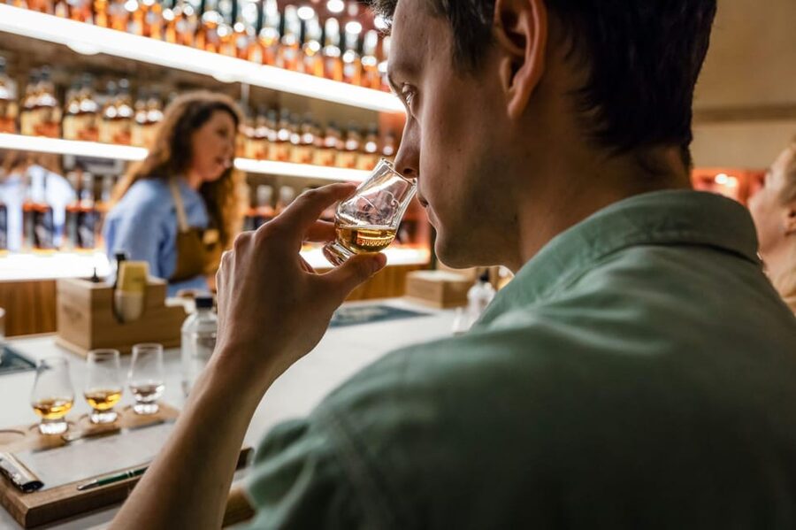 Buffalo Trace Distillery: Whiskey Tasting Experience - Second Pour: Sazerac Rye