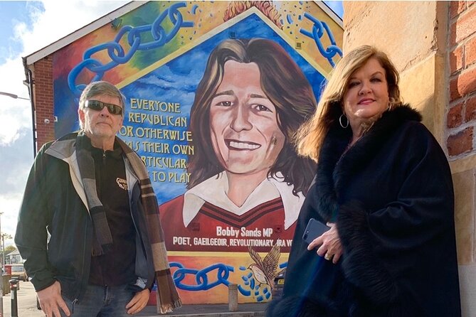 Cab Tours Belfast Famous Black taxi tours 2 hrs The Troubles - What the two-hour timing really means