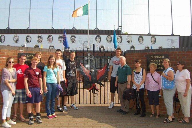 Cab Tours Belfast Famous Black taxi tours 2 hrs The Troubles - Price, private access, and value