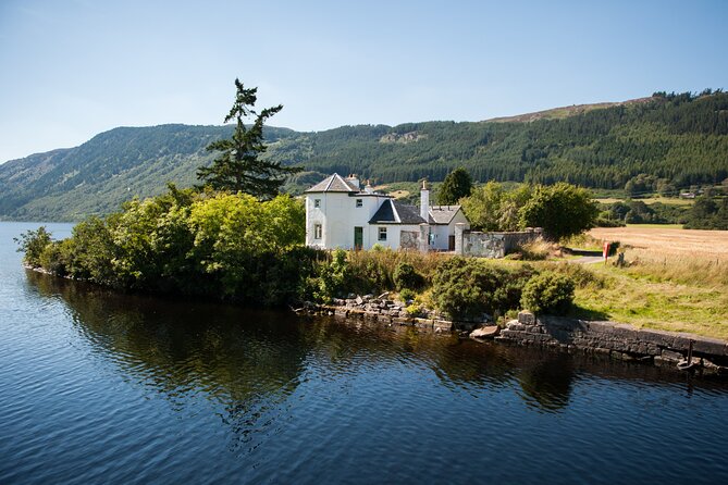 Caledonian Canal and Loch Ness Sightseeing Cruise - Returning by coach to Dochgarroch