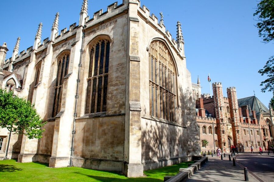 Cambridge: 2-Hour Private University Walking Tour - King’s College Chapel and Cambridge’s best photo stops
