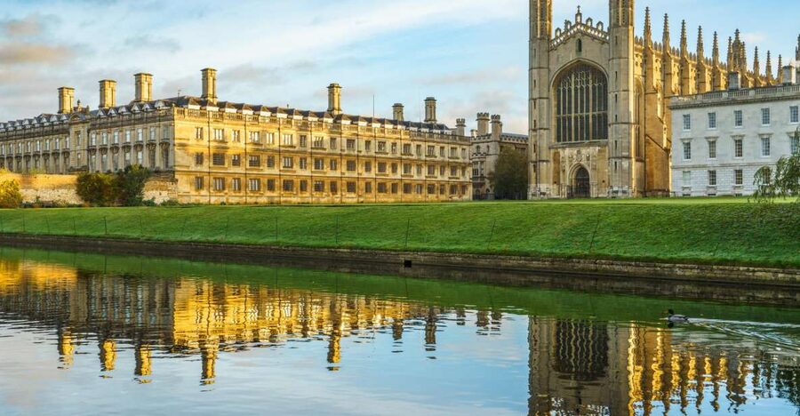 Cambridge: Guided River Cam Punting Tour - Who will enjoy this Cambridge punt