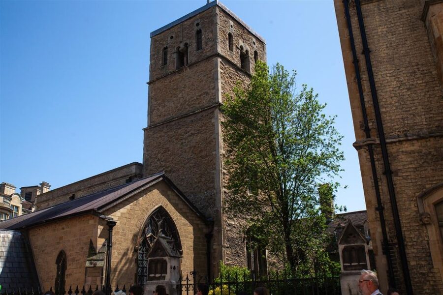 Cambridge: University Alumni Tour with Kings College Option - Who should book this Cambridge tour?