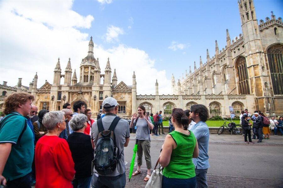 Cambridge: University Alumni Tour with Kings College Option - Why King’s College Chapel is the main event