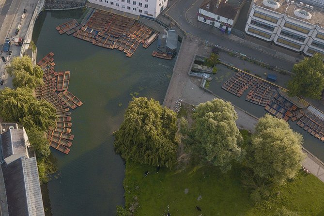 Cambridge University Colleges Guided Punting Tour - Why punting is the right way to see Cambridge