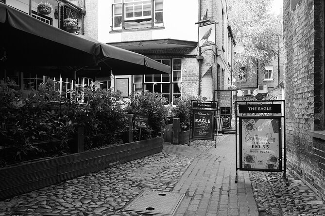 Cambridge University Ghost Tour by Alumni™ - Why Cambridge makes a good ghost-tour setting