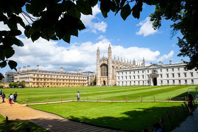 Cambridge University With Alumni: Optional Kings College Entrance - What the guide adds to the experience