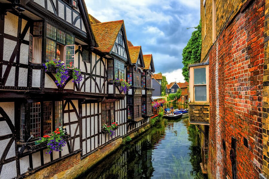 Canterbury: Walking Tour with Green Badge Guide - Eastbridge Hospital and the duty of hospitality