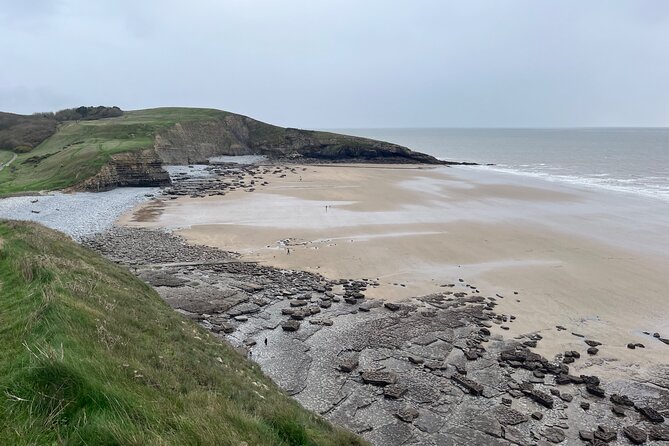 Cardiff: South Wales Cliffs, Beaches & Castles Day Tour - Barry Island gives the day an easy start